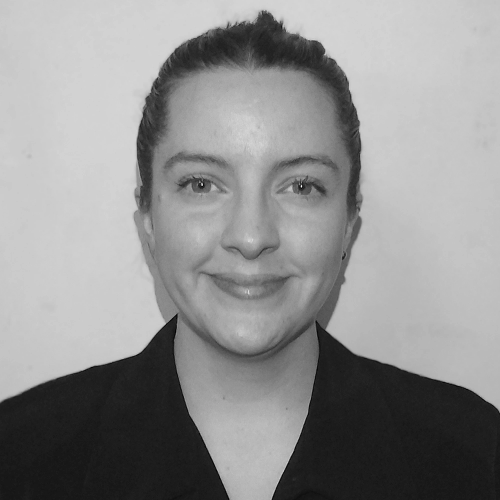 ARQUITECTA CAMILA LENORÉ MENDIETAS